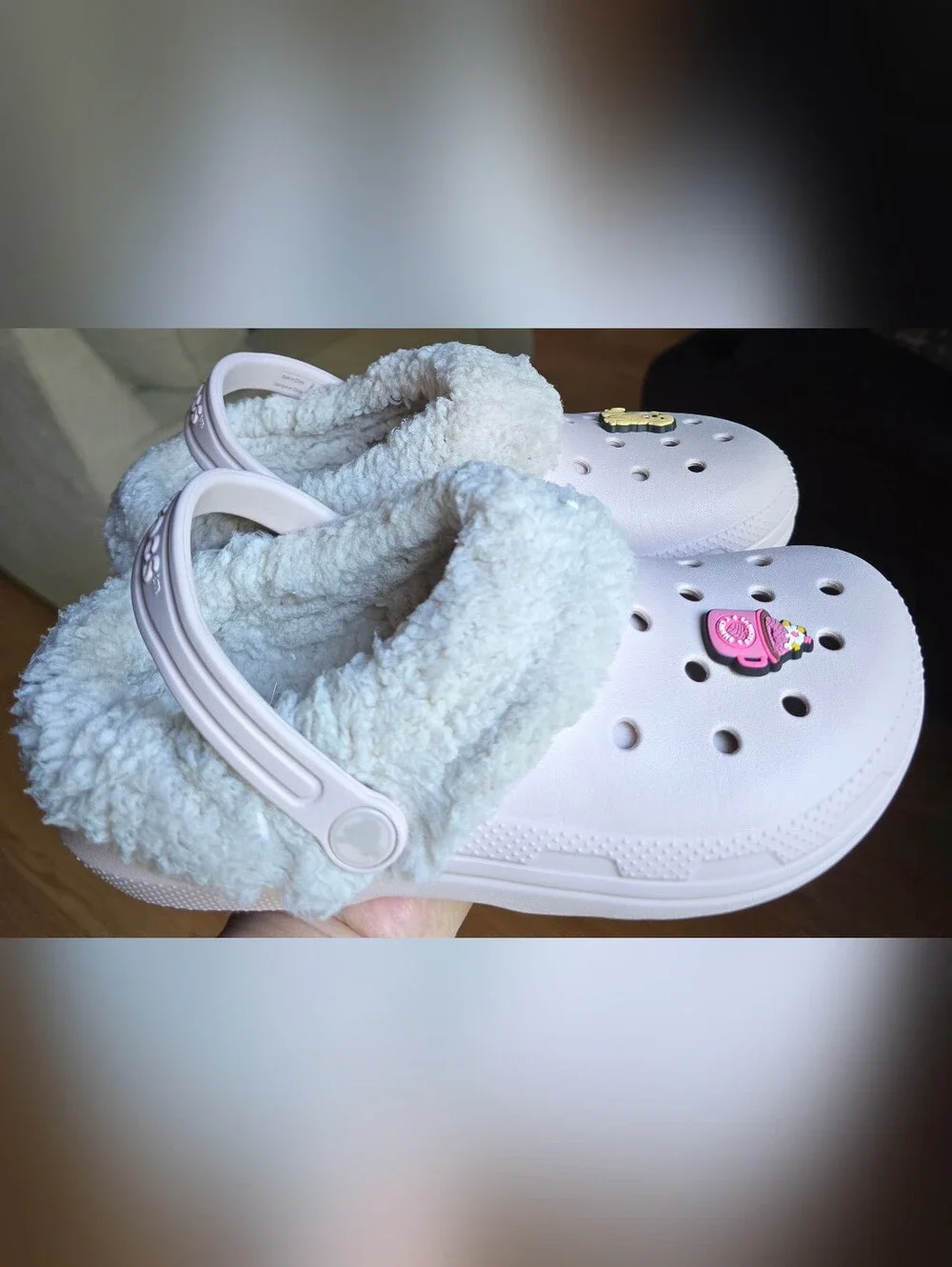 Sz 4 Big Kids CROCS CLASSIC BLITZEN IV, Quartz Lined Clogs